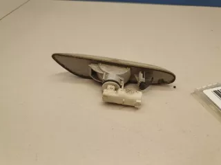 63136932997 Указатель поворота в крыло правый BMW 3 E90/E91/E92/E93 Арт Z251589, вид 2
