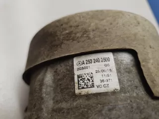 A2532402500 Опора двигателя правая Mercedes E W213 Арт Z253956, вид 2