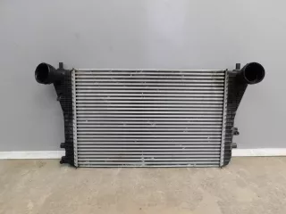  Интеркулер Volkswagen Tiguan 2 Арт SM23465353