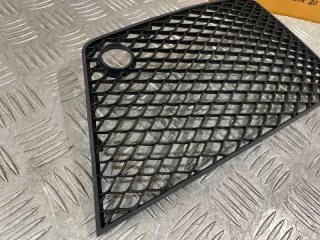 A1668854422 Решетка в бампер передняя правая Mercedes GL X166 Арт MA110985, вид 2
