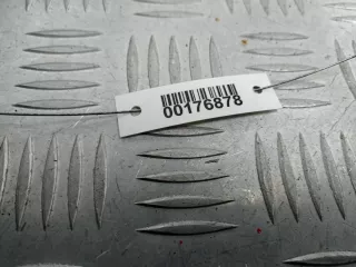 4E0823302E Петля капота правая Audi A8 D3 (S8) Арт 00176878, вид 4