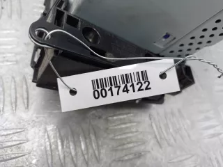 2049060701 Магнитола Mercedes C W204 Арт 00174122, вид 4