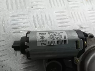 7L0955712C Двигатель стеклоочистителя задний Volkswagen Touareg 1 Арт 00167596, вид 3