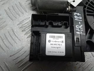 1K0959702E Моторчик стеклоподъемника Volkswagen Golf 5 Арт 00182181, вид 2