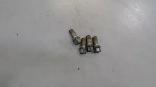  Болт колесный  Volkswagen Passat CC Арт 7874589, вид 1