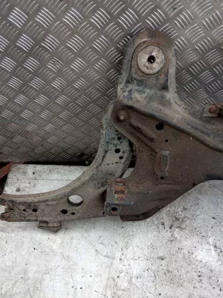 1J0199313B Балка подвески передняя (подрамник) Skoda Octavia A4 Арт 15717, вид 3