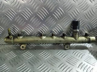 0445214078,8200296999,8200391398 Топливная рампа  Renault Grand Scenic 2 Арт 18303, вид 2