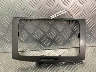 3C0858069AE Рамка под магнитолу Volkswagen Passat B7 Арт 27968, вид 1
