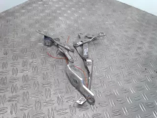  петля капота Ford Galaxy 1 restailing Арт 19016468