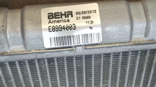 E8994003 Радиатор отопителя (печки) Cadillac Escalade 3 Арт 7884441, вид 4
