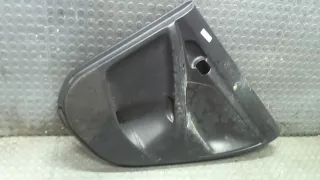 19184811 Обшивка двери задней правой (дверная карта) Pontiac Vibe 1 Арт 7920027, вид 1