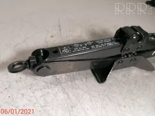99550av700 , artADT23179 Домкрат Nissan Primera 12 Арт ADT23179, вид 3