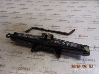 99550, av700 , artADT22787 Домкрат Nissan Primera 12 Арт ADT22787, вид 3