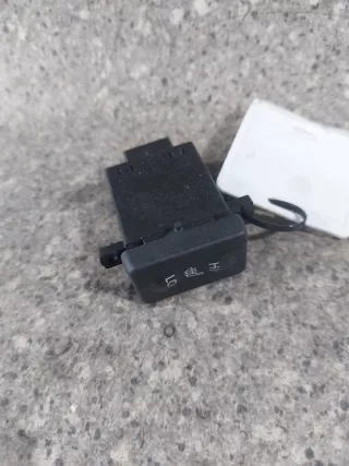M36580 Кнопка подогрева сидений Honda Accord 8 Арт 46023044608, вид 1