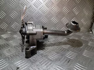 06A115105 Насос масляный Volkswagen Jetta 5 Арт 33085, вид 3