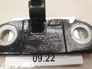 LR073600 Петля двери задней левой Land Rover Range Rover Sport 2 Арт Z263942, вид 2