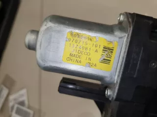 31253064 Моторчик стеклоподъёмника задний левый Volvo S80 2 Арт Z283383, вид 3