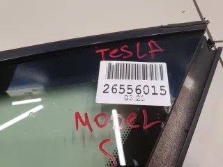 105182199A Стекло кузовное заднее правое глухое Tesla model S Арт Z283837, вид 2