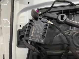 A1669000618 Блок управление двери Mercedes GL X166 Арт 113374MA, вид 1
