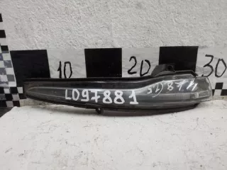 A0999067301 Повторитель в зеркало передний левый Mercedes C W205 Арт AL097881, вид 1