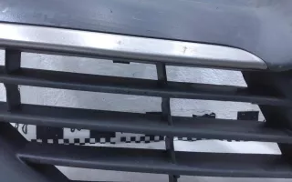 623107605R Решетка радиатора Renault Logan 1 Арт A990361L, вид 4