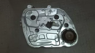 824011D010,824501D000 Стеклоподъемник левый передний Kia Carens 3 Арт 8104245, вид 1