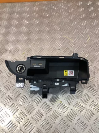861c048060 Беспроводное зарядное устройство Lexus RX 4 Арт 114702MA, вид 1