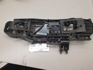 A0997602100 Кронштейн ручки двери передней левой Mercedes C W205 Арт Z290633, вид 4