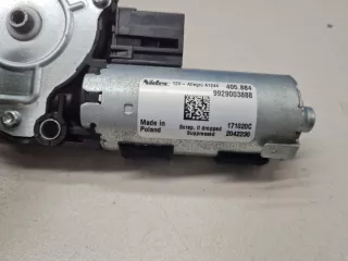 67617424804 Моторчик люка BMW 5 G30/G31 Арт Z294128, вид 3