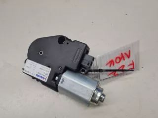 67617316536 Моторчик люка BMW 2 F22/F23 Арт ZAP294100, вид 3