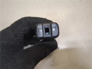38535S84C01 Кнопка подогрева сидений Honda Accord 6 Арт 8208282, вид 1
