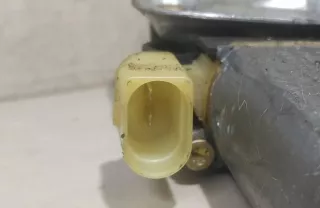 85710-52030 Стеклоподъемник электрический передний правый Toyota Yaris 1 Арт 2029303, вид 3