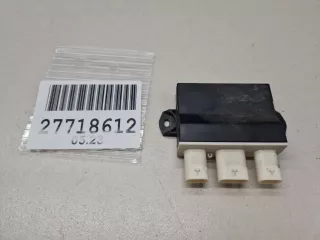 LR072277 Блок управления открыванием двери багажника Land Rover Range Rover Sport 2 Арт Z295332, вид 1