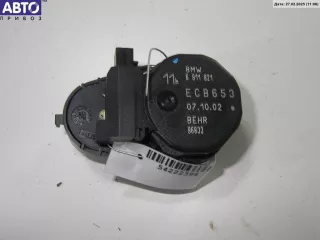 6911821 Моторчик заслонки отопителя BMW 7 E65/E66 Арт 54222396, вид 1