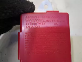 8974148070 Блок управления дверьми Toyota Highlander 1 Арт 8235795, вид 2