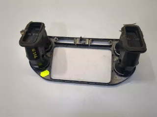 5N0858069J Рамка под магнитолу Volkswagen Tiguan 1 Арт 8246287, вид 3