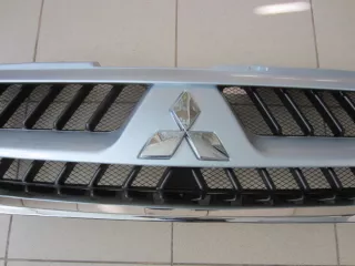 MN117202H Решетка радиатора Mitsubishi Montero 3 Арт bM00111821, вид 4