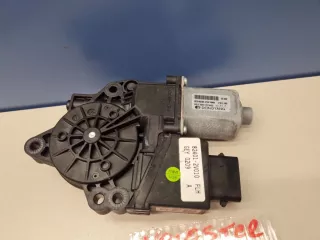 824502V100 Моторчик стеклоподъёмника передний левый Hyundai Veloster Арт Z298784, вид 4