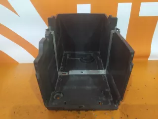 2053647 корпус аккумулятора Ford Focus 3 Арт AR91657, вид 4