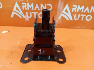 8p0807134a кронштейн усилителя Audi A3 8P Арт AR136165, вид 1