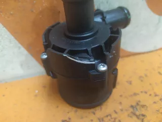 5Q0965567H дополнительный насос охлаждающей жидкости Volkswagen Polo 6 Арт AR140751, вид 3