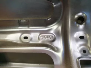 6440102F30 крышка багажника Toyota Corolla E120 Арт AR204471, вид 8