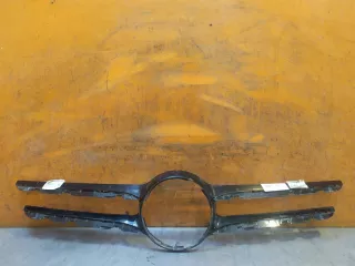 A20588801609040, A2058880160 накладка решетки радиатора Mercedes C W205 Арт AR218845, вид 1