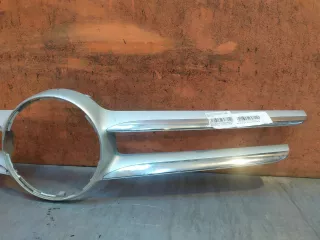 A2058880160 накладка решетки радиатора Mercedes C W205 Арт AR218869, вид 3