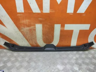8W0823124 уплотнитель капота Audi A4 B9 Арт AR225388, вид 1
