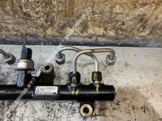 9681909680 Топливная рампа Ford Kuga 2 Арт 00076830, вид 4