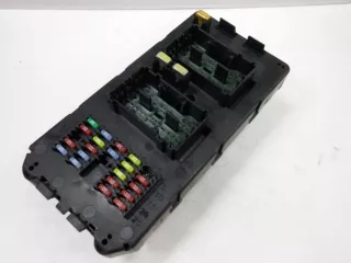 56050066AC Блок предохранителей Jeep Commander Арт SM165816