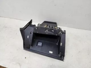 BBM4-641 11. бардачок Mazda 3 BK Арт VZ195545, вид 3