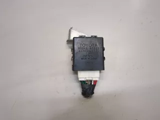  Блок управления дверьми Toyota Prius 3 Арт 8308352, вид 1