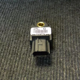 89831-04020 , art138469 Датчик удара Toyota Hilux 7 Арт 138469, вид 3